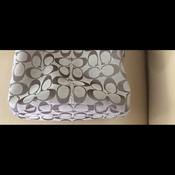 Authentic Coach Bag H0793-11437 - Picture 2 of 8